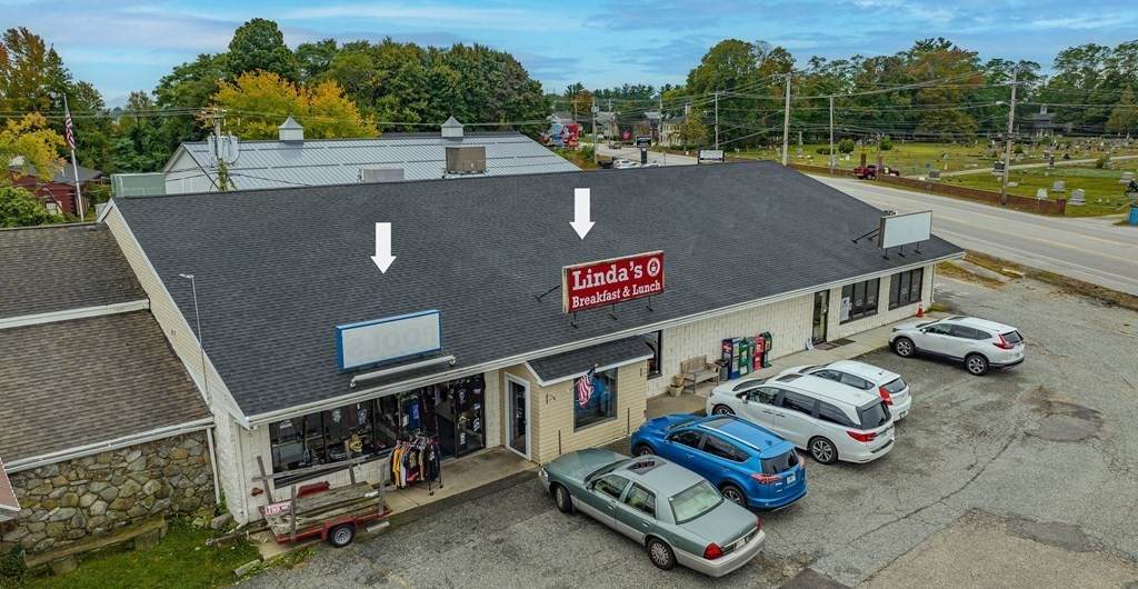 920 Lafayette Rd - Photo 1