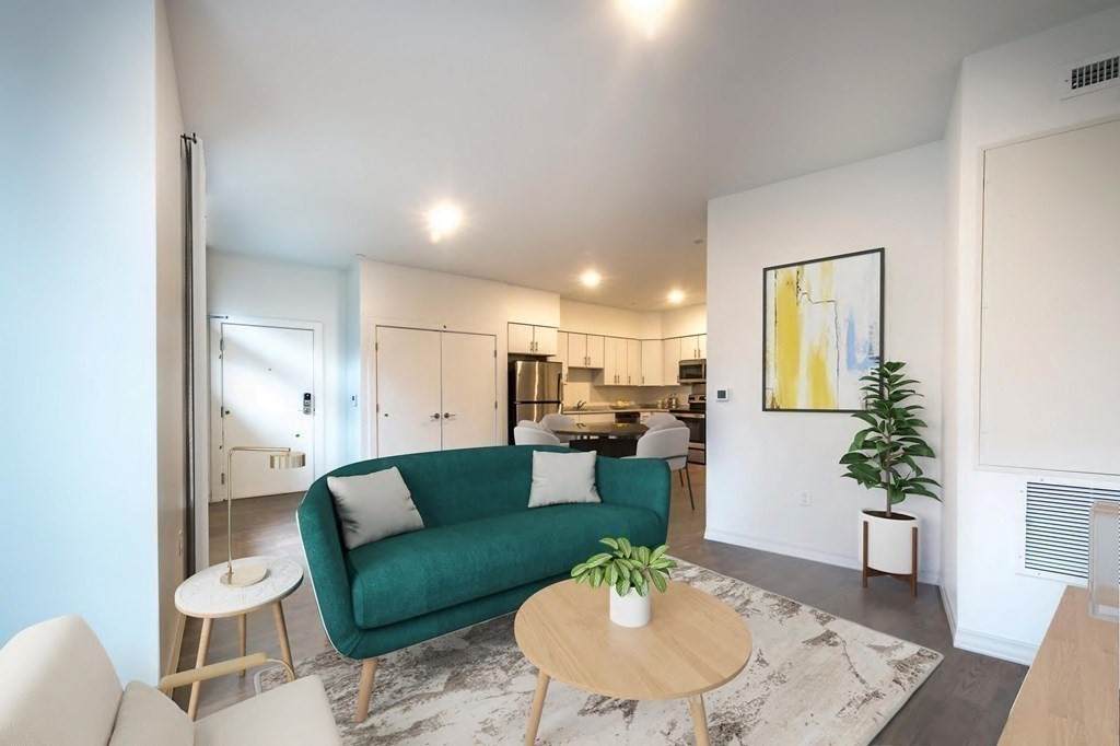 25 Whittier St - Photo 1