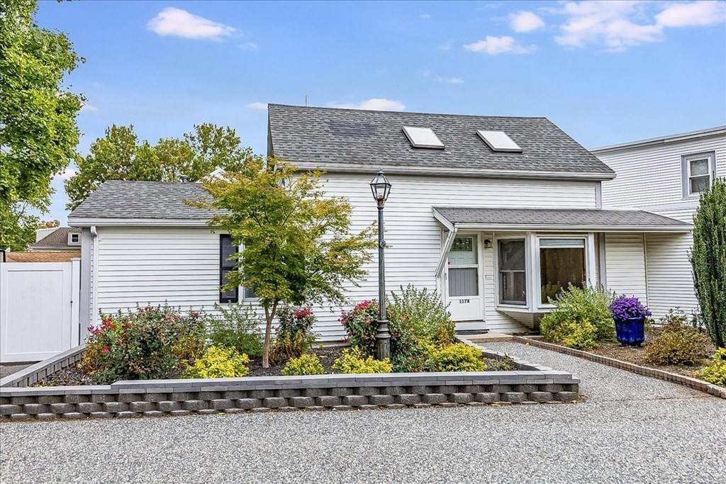 117 Pine Street - Photo 1
