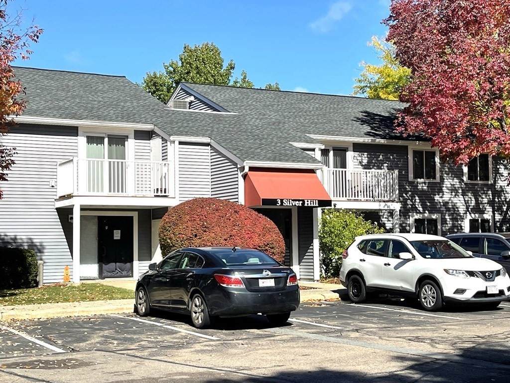 3 Silver Hill Ln - Photo 1