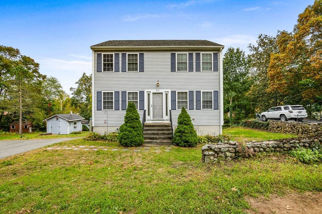 214 Lake Shore Dr - Photo 1
