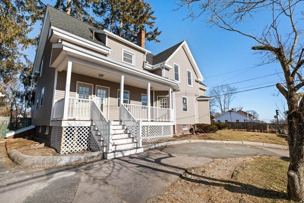 531 Ash St - Photo 1