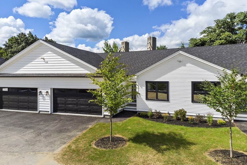 139 Harvard Street - Photo 1