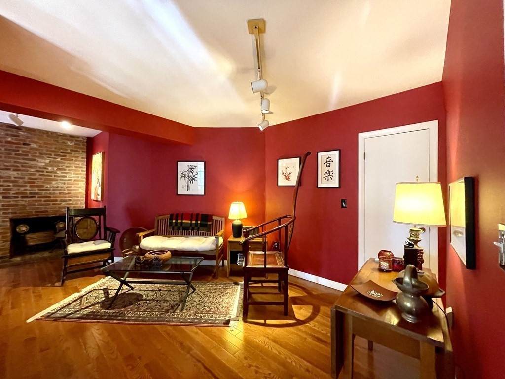 335 S. Huntington - Photo 1