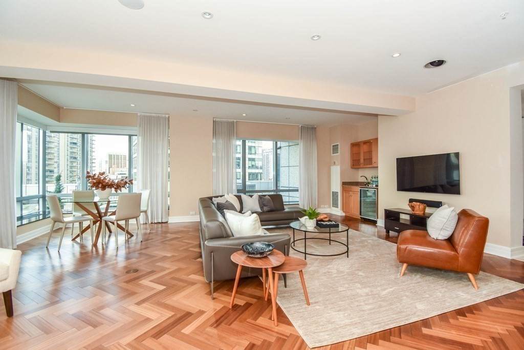 2 Avery Street - Photo 1
