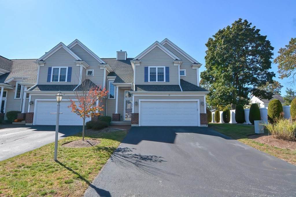 1 Woodlark Drive - Photo 1