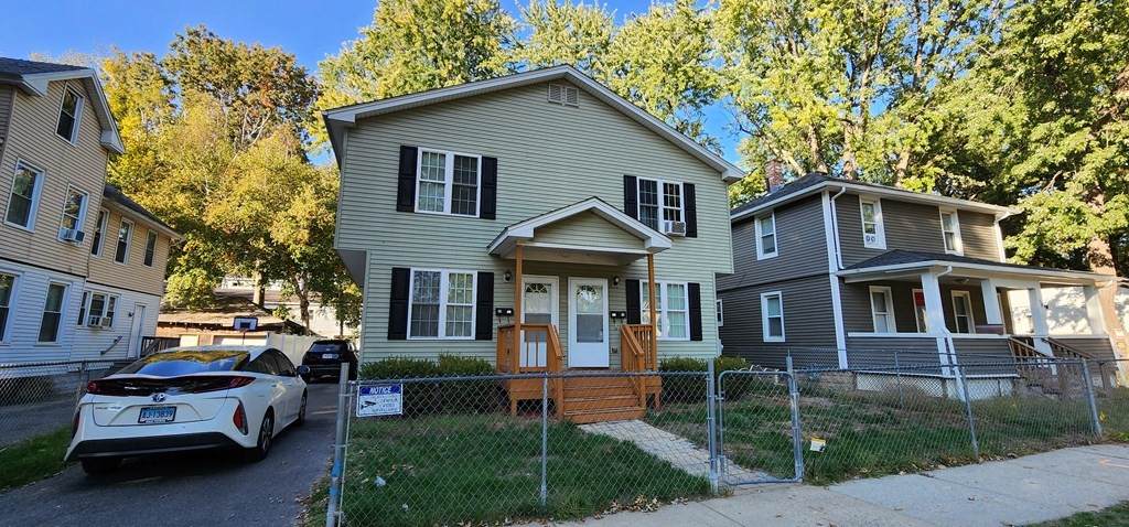 56 Newland Street - Photo 1