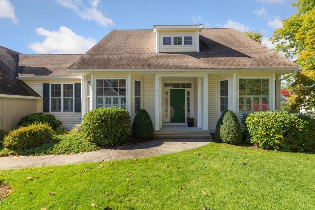 2 Braeburn Lane - Photo 1