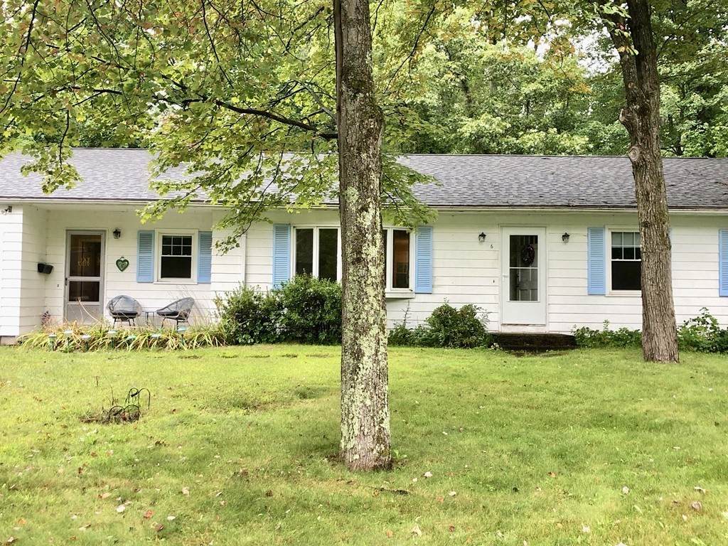 6 Driftwood Dr - Photo 1