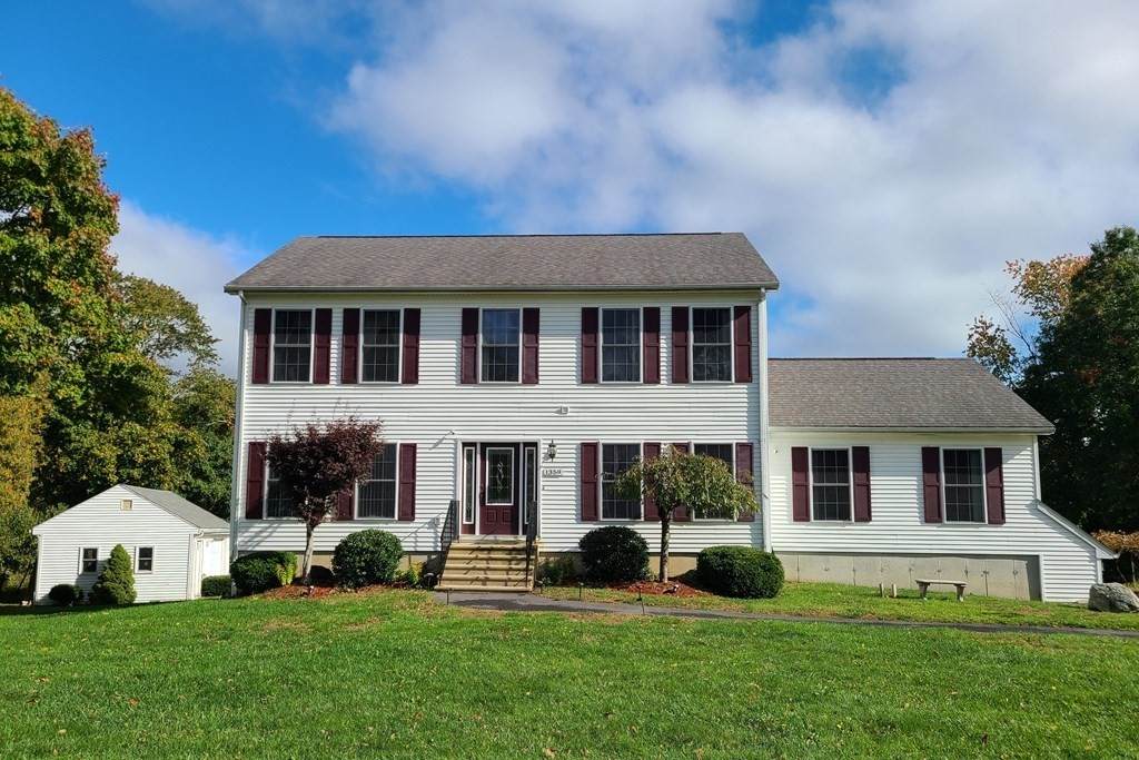 1359 Somerset Ave - Photo 1