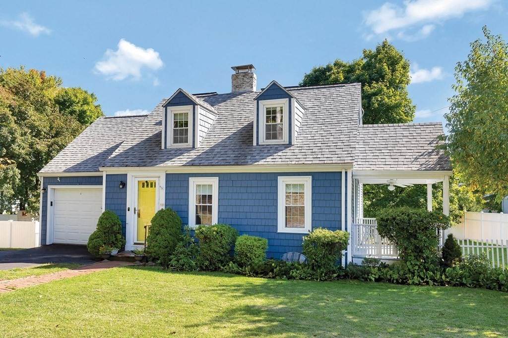 212 Central Ave - Photo 1
