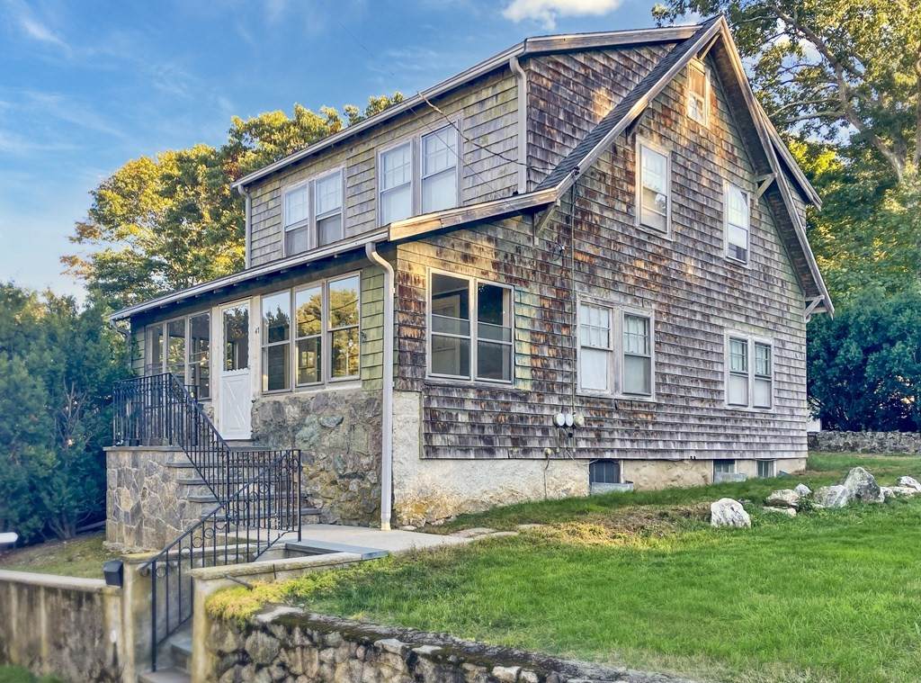 47 Loring Street - Photo 1