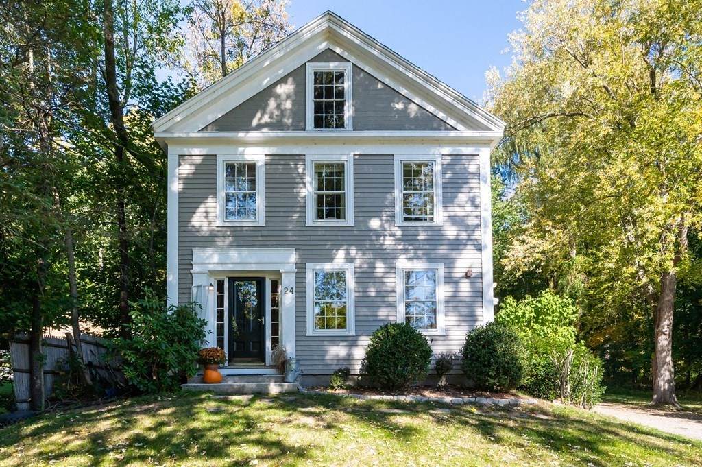 24 Maple St - Photo 1