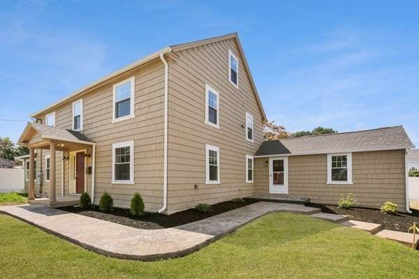 266 Webster St - Photo 1