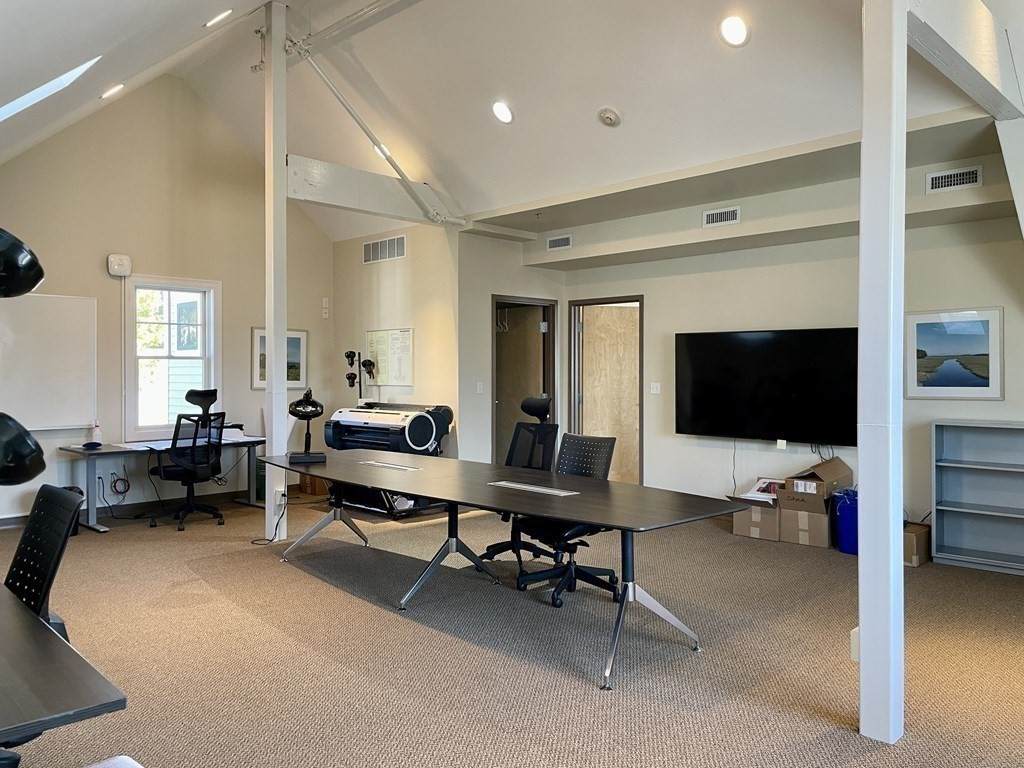 17 Main St - Photo 1
