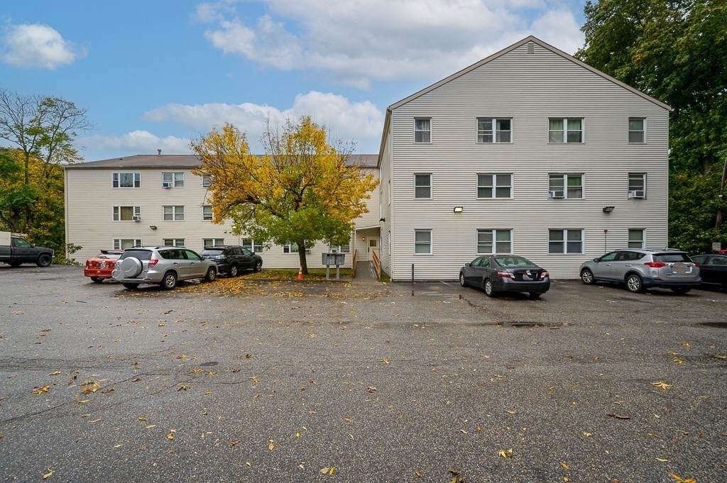 5 E Kendall St - Photo 1