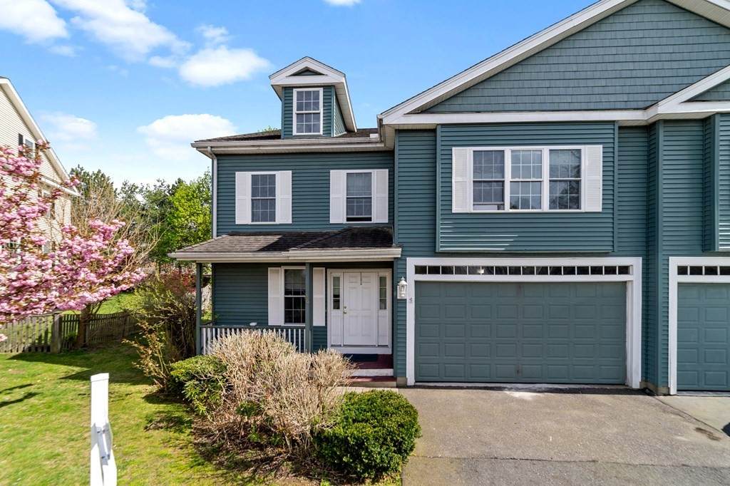 36 Andrea Cir - Photo 1