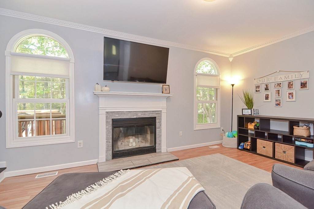 62 Ashley Ln - Photo 1