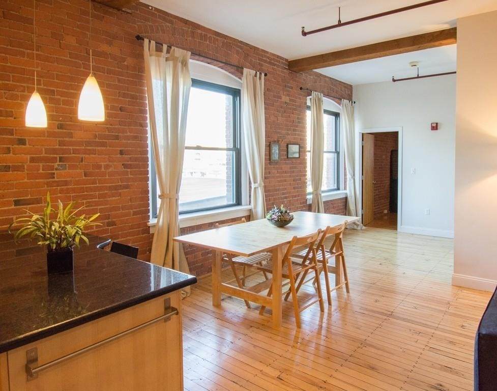 244 Brighton Ave - Photo 1