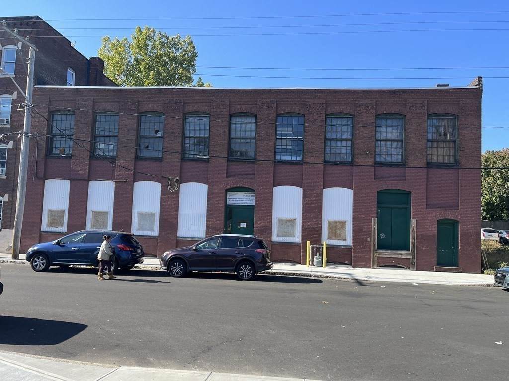 115 Clemente St - Photo 1