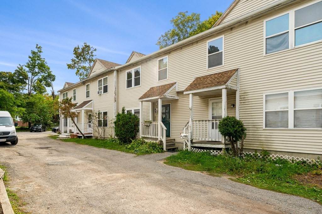 14b Trull St - Photo 1