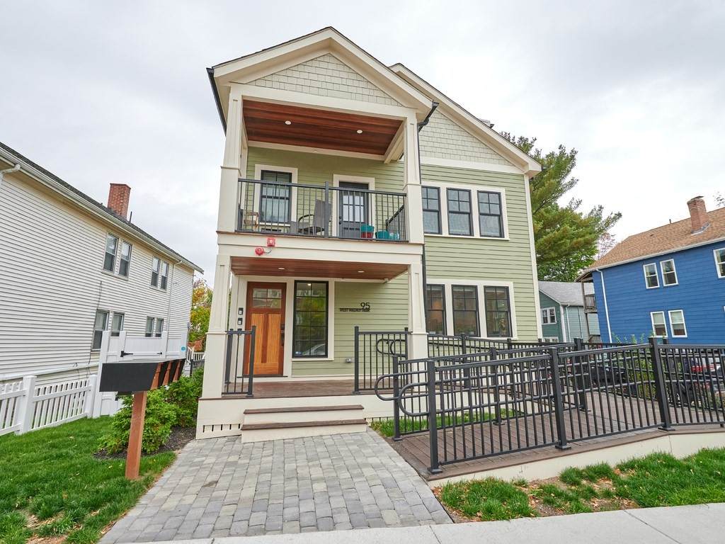 95 West Walnut Park - Photo 1