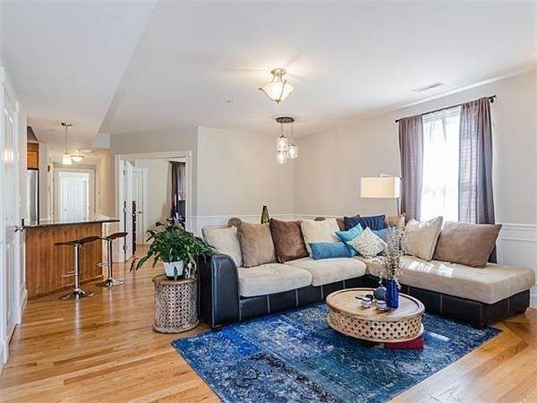 5 Vinal Ave - Photo 1
