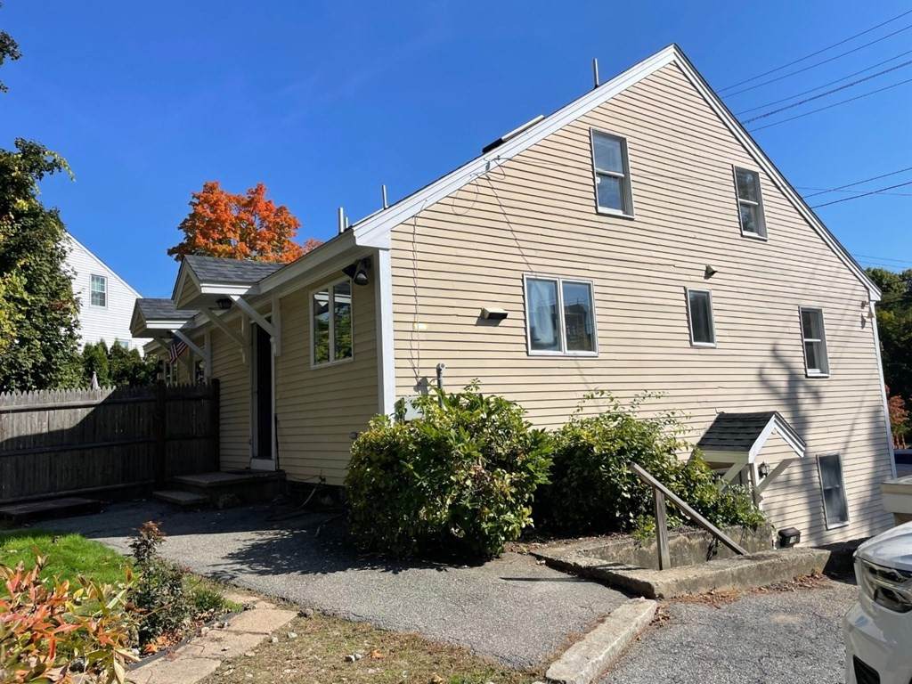 19 Red Spring Rd - Photo 1