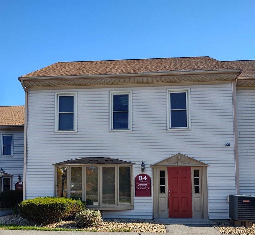 12 Parmenter Rd (Ol-750) - Photo 1