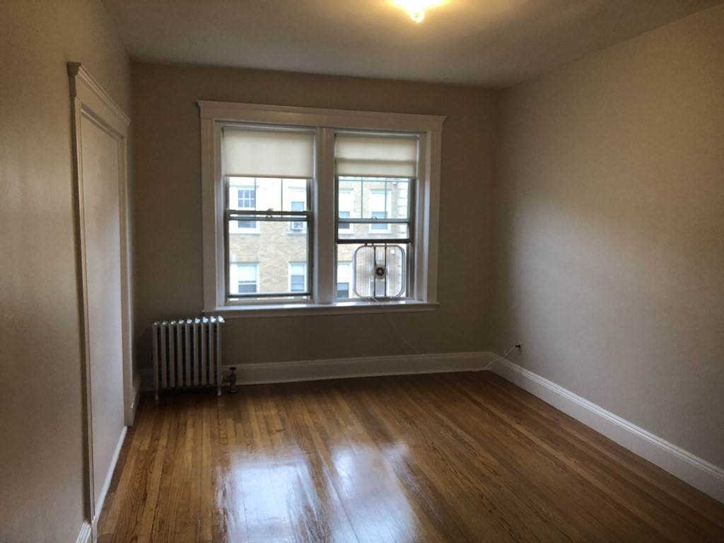11 Perkins Square - Photo 1