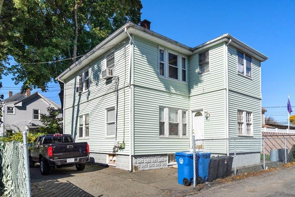 12 Grant Pl - Photo 1