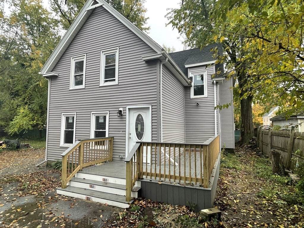 379 Centre St - Photo 1