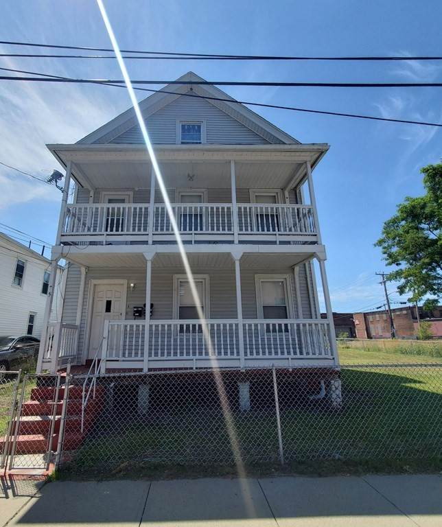 35 N Summer St - Photo 1