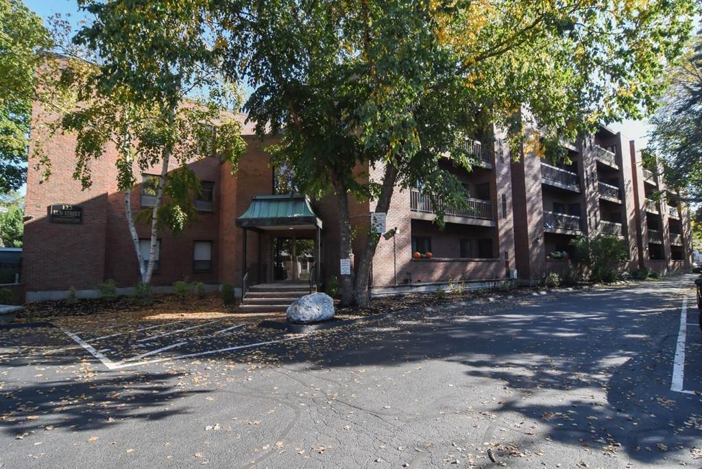 123 Elm St - Photo 1