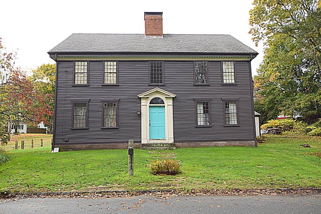 275 Williams St - Photo 1