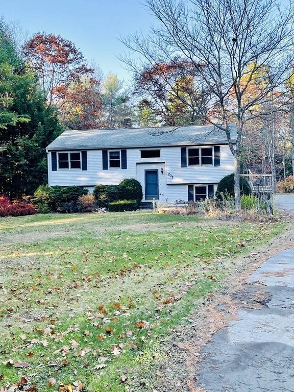 202 Eli Dr - Photo 1