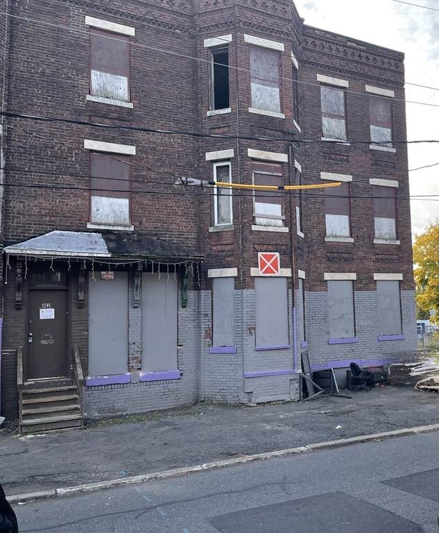 84-88 Newton St - Photo 1