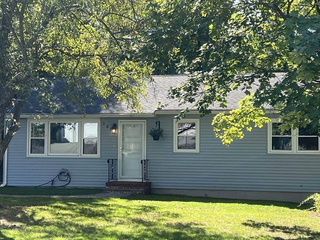 386 Oak Street - Photo 1