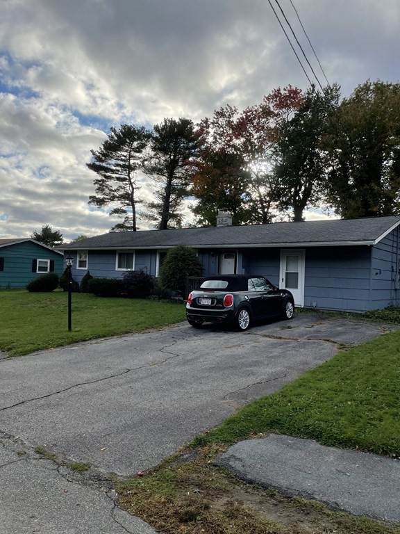 91 Poole Circle - Photo 1