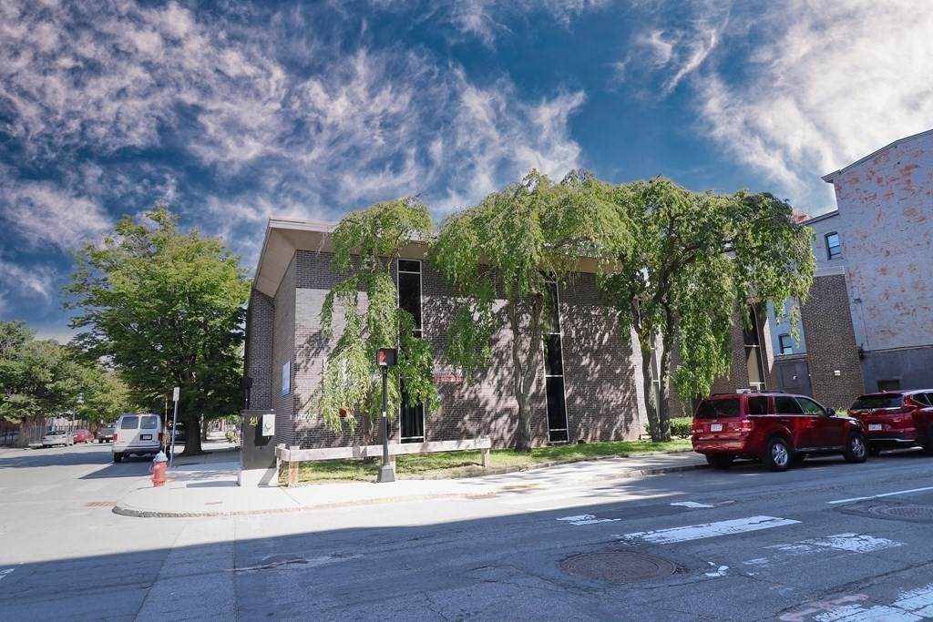 33 Franklin Street - Photo 1