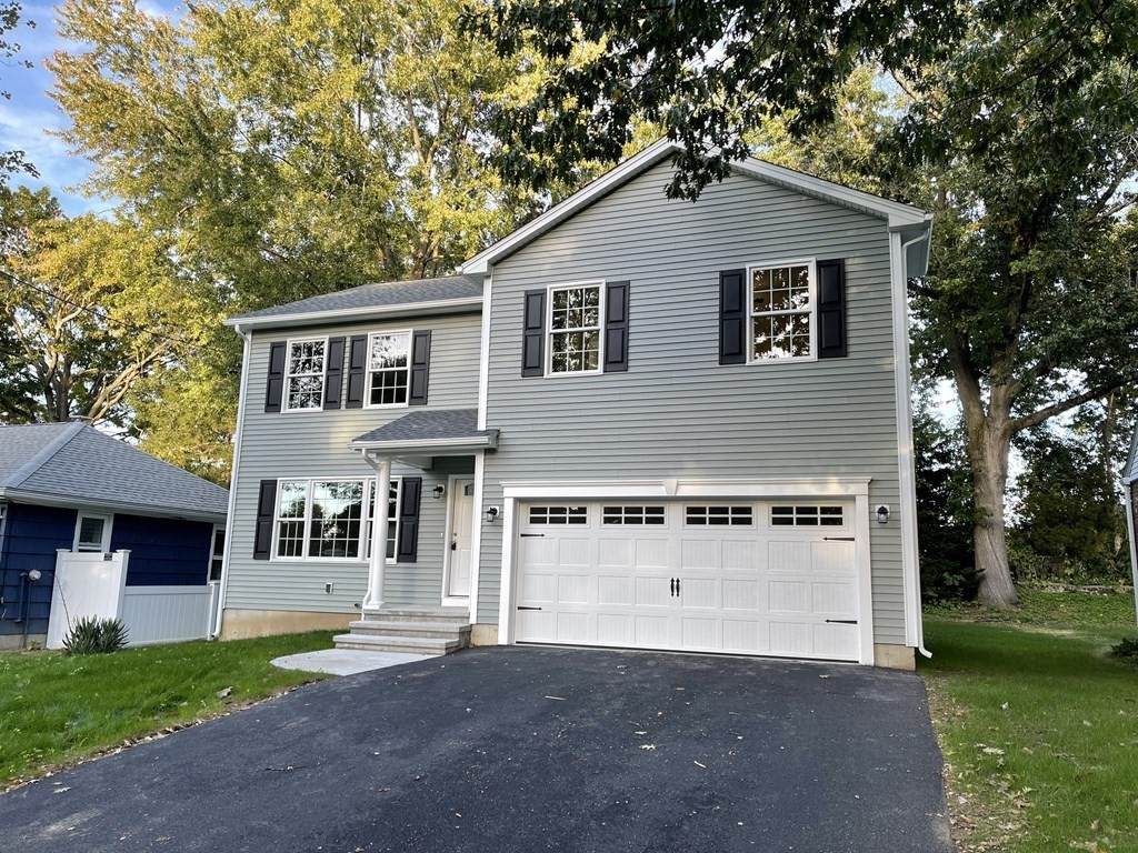 53 Granger St - Photo 1