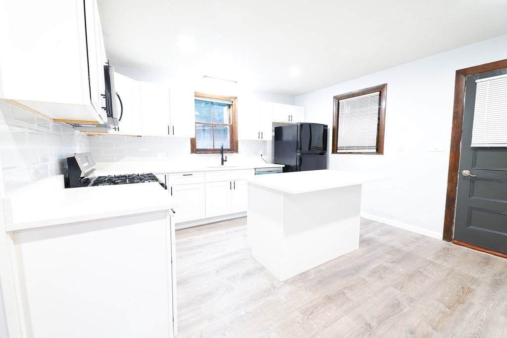 115 Franklin Street - Photo 1