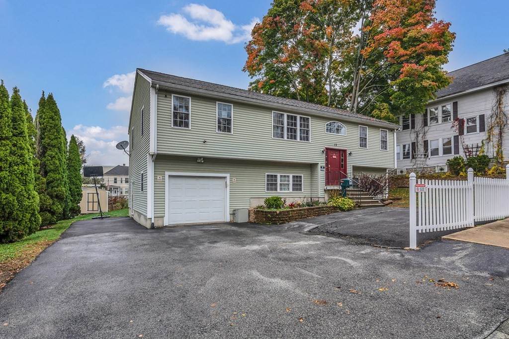 13 King St - Photo 1