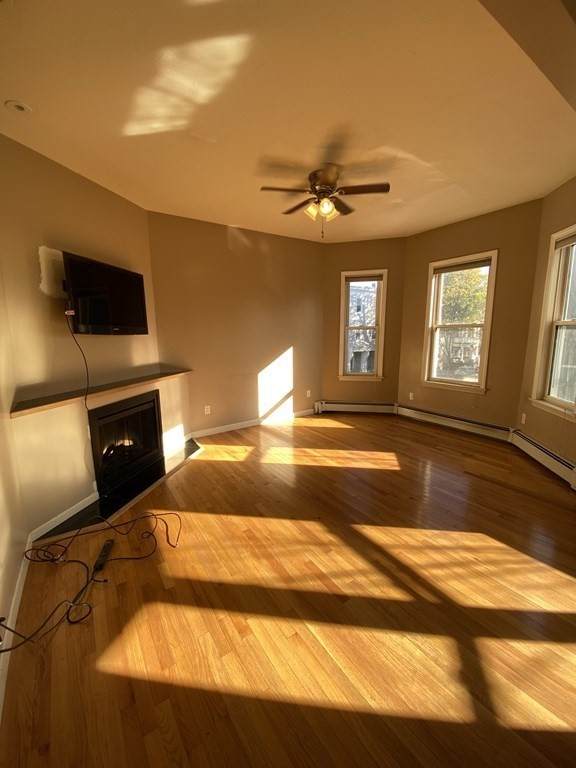 76 Marine Rd - Photo 1