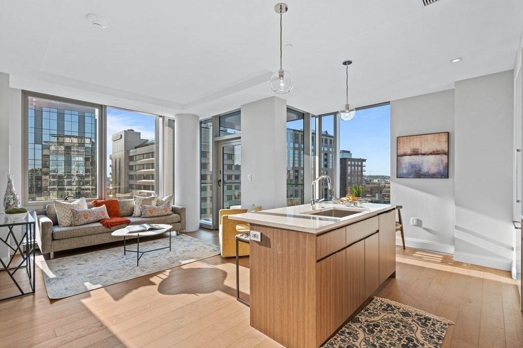 100 Shawmut Avenue - Photo 1