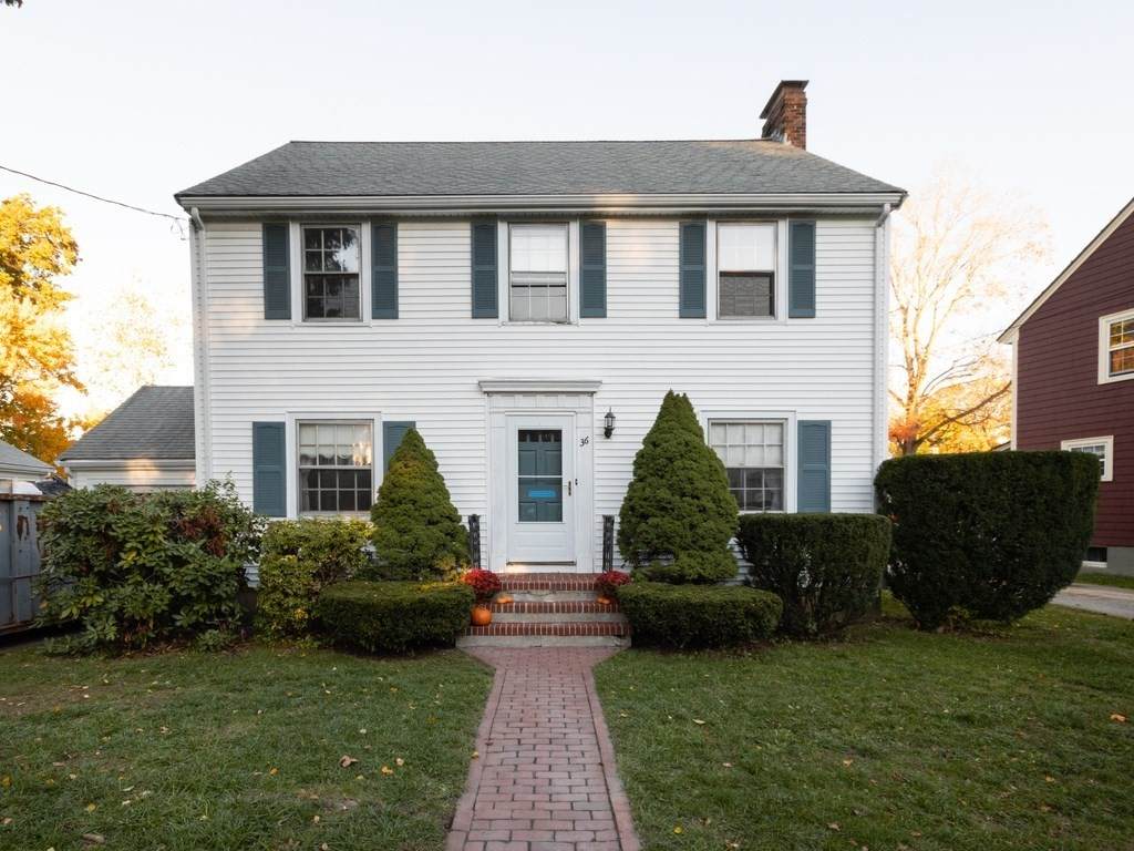 36 Otis St - Photo 1
