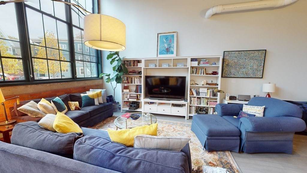 15 Richdale Ave - Photo 1