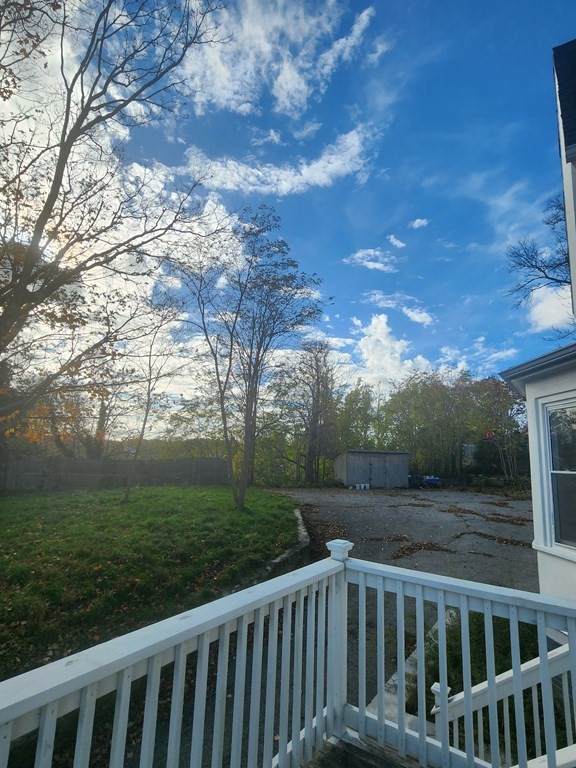 10 Oakland Ter - Photo 1