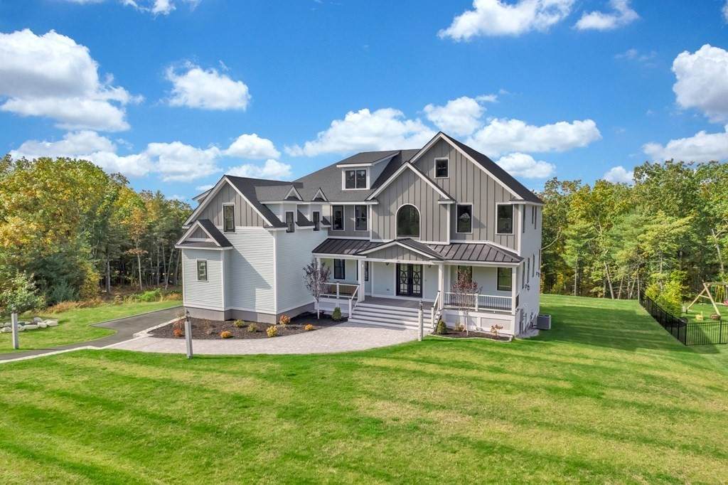 126 Oak Trail - Photo 1