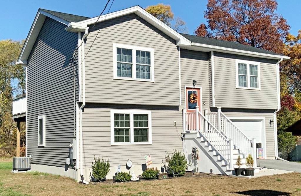 58 Edbert St - Photo 1
